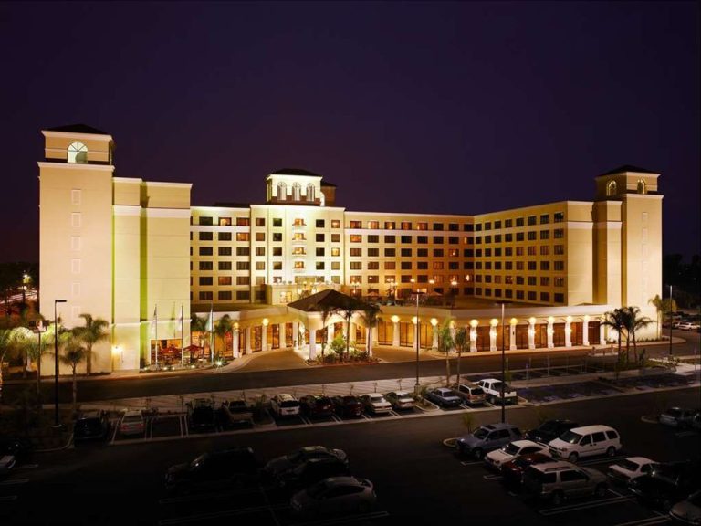 Hotels on convention way anaheim